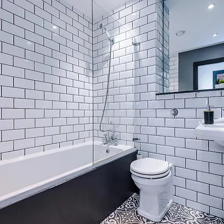 Luxury 2 King Beds In City Centre Лидс Номер фото