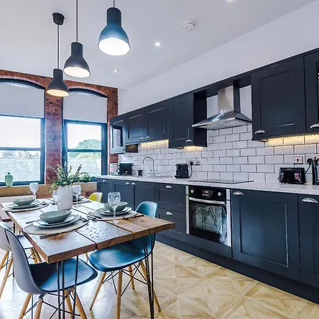 Luxury 2 King Beds In City Centre Лидс Номер фото
