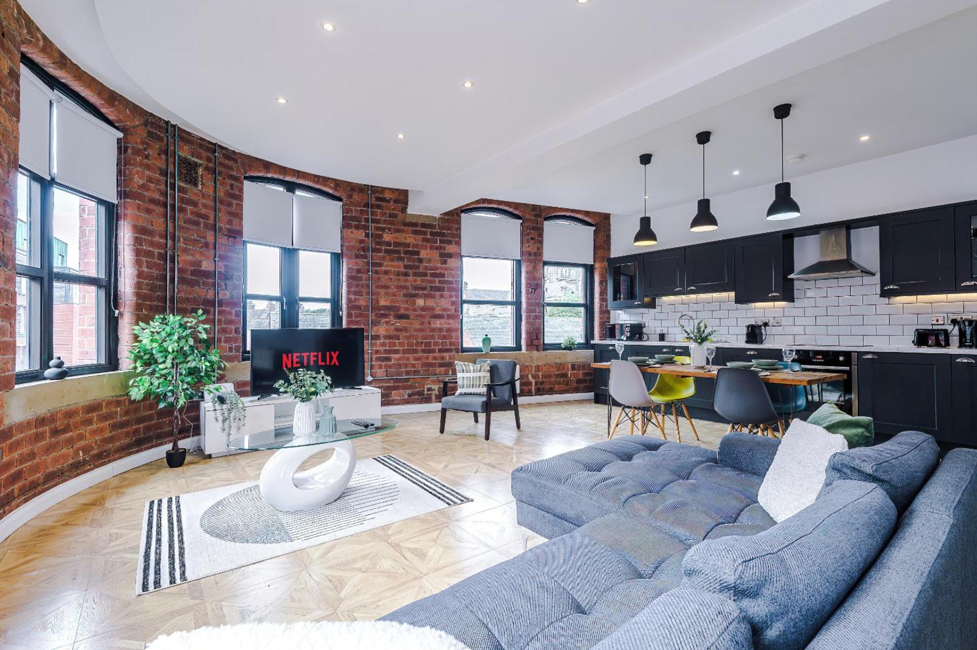 Luxury 2 King Beds In Centre Leeds (West Yorkshire)